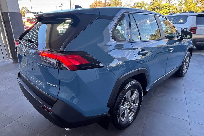 2021 Toyota RAV4 GX