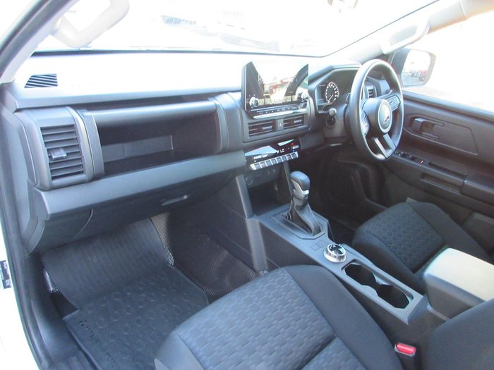 2025 Mitsubishi Triton GLX