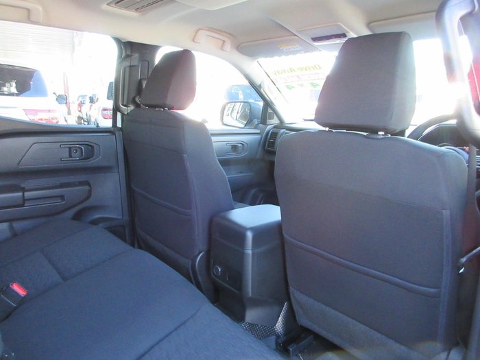 2025 Mitsubishi Triton GLX