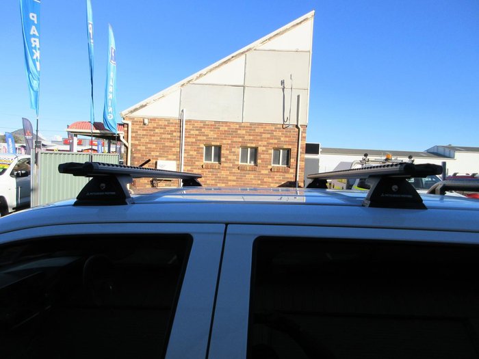 2025 Mitsubishi Triton GLX