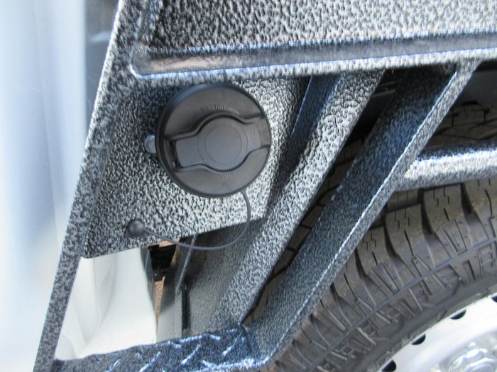 2025 Mitsubishi Triton GLX