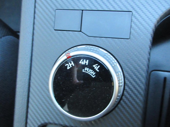 2025 Mitsubishi Triton GLX