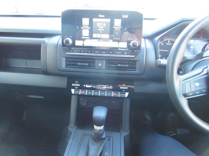 2025 Mitsubishi Triton GLX