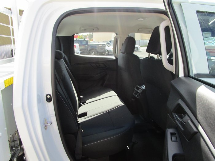 2025 Isuzu D-MAX SX