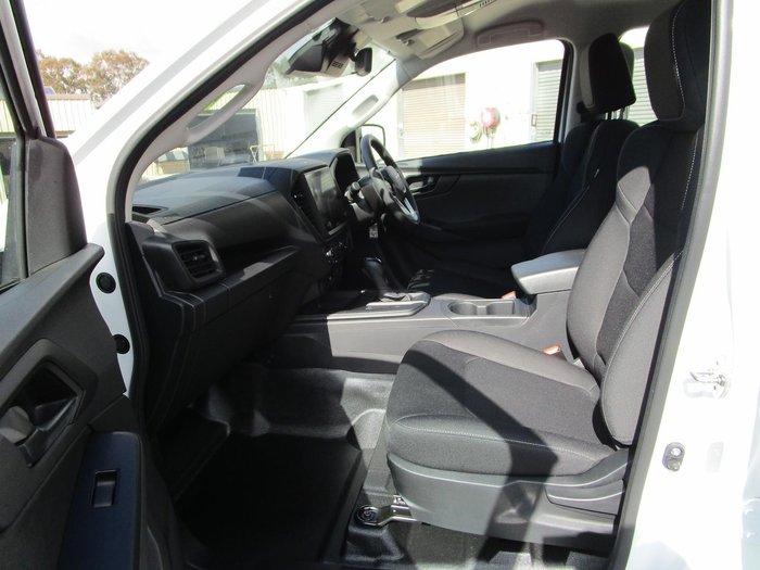 2025 Isuzu D-MAX SX