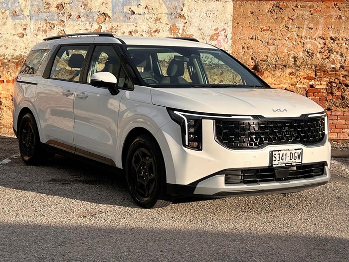 2024 Kia Carnival S