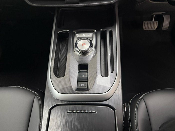 2025 GWM Haval Jolion Lux A01 Hamilton White