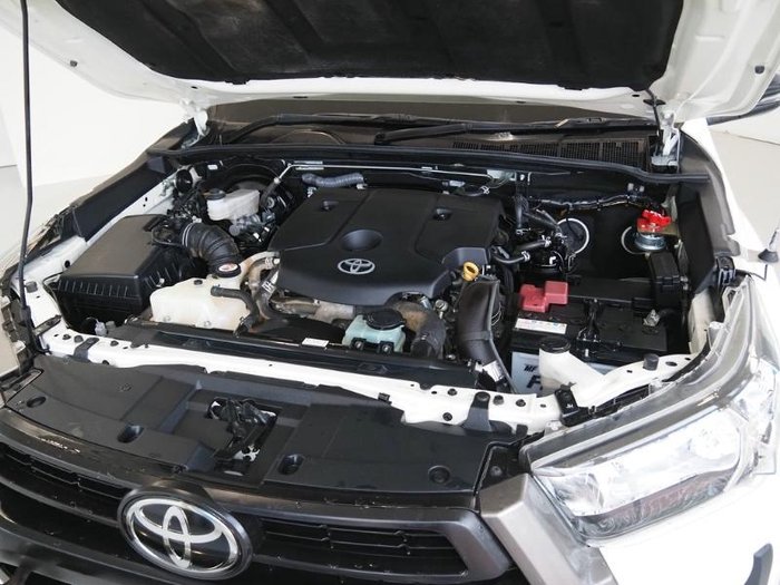 2021 Toyota Hilux SR