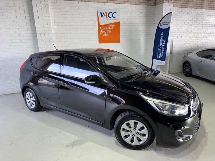 2016 Hyundai Accent Active RB4 MY16 Phantom Black