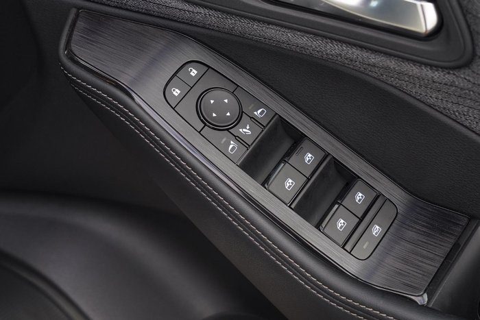 2024 Nissan X-TRAIL ST