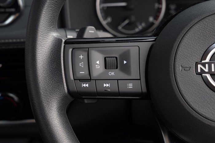 2024 Nissan X-TRAIL ST