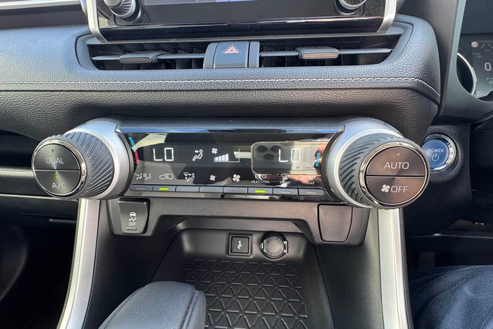 2022 Toyota RAV4 GX
