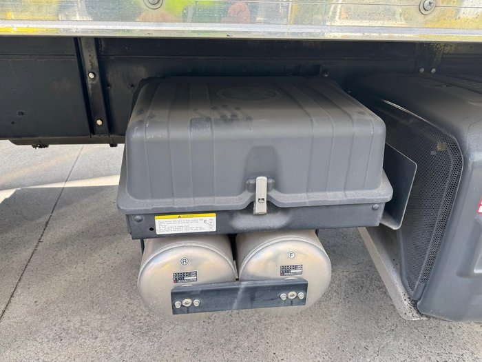 2022 Fuso Shogun FV74HTK 14 PALLET WHITE