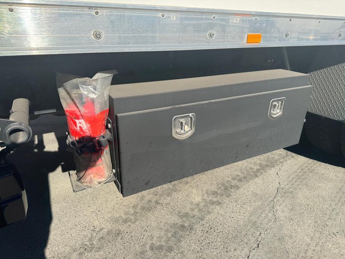 2022 Fuso Shogun FV74HTK 14 PALLET