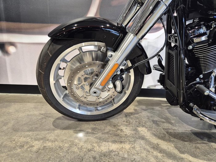 2023 Harley-Davidson Fat Boy 114 (FLFBS) Softail Black