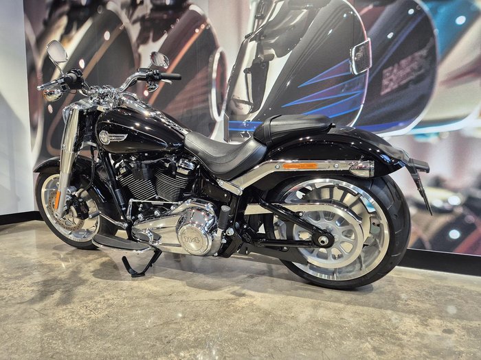 2023 Harley-Davidson Fat Boy 114 (FLFBS) Softail Black