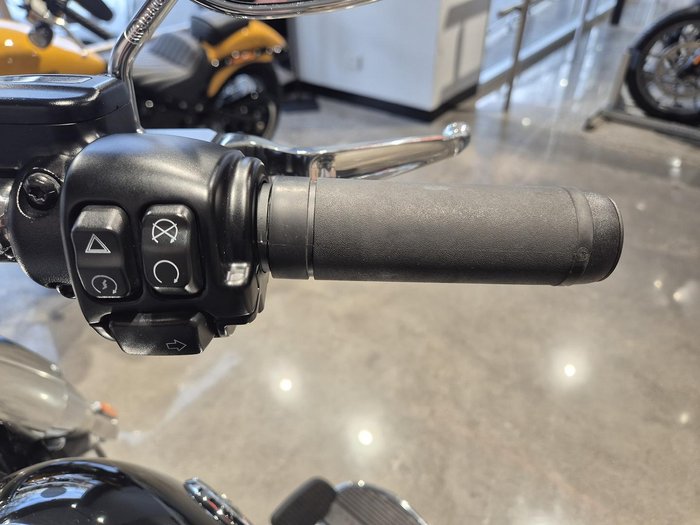 2023 Harley-Davidson Fat Boy 114 (FLFBS) Softail Black