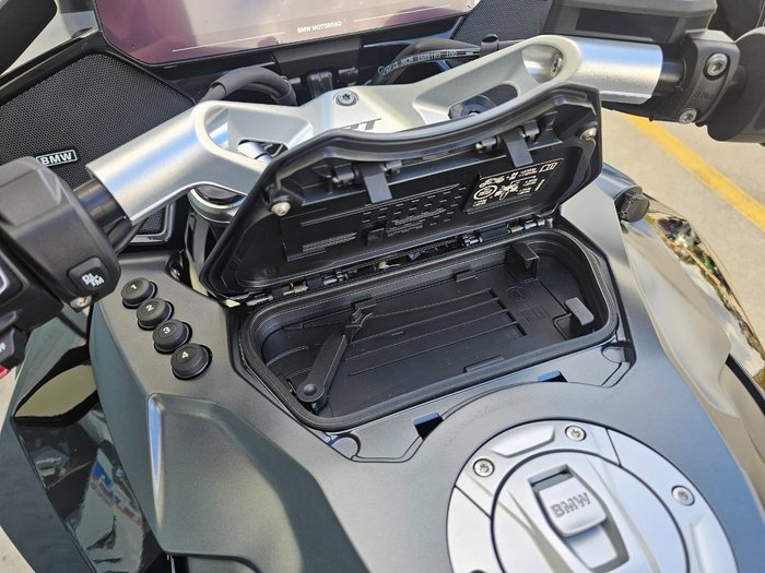 2025 BMW Motorrad R 1300 GS TRIPLE BLACK Black