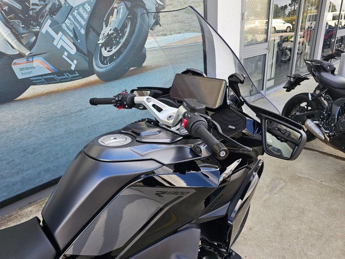 2025 BMW Motorrad R 1300 GS TRIPLE BLACK Black