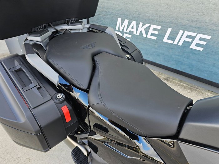 2025 BMW Motorrad R 1300 GS TRIPLE BLACK Black