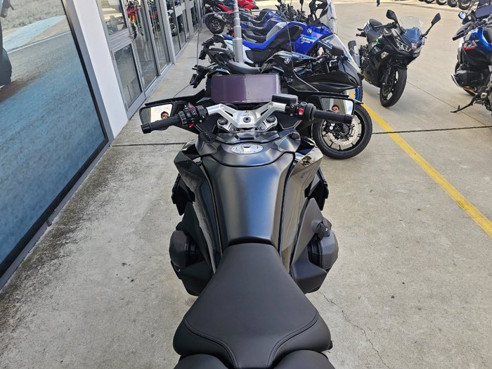 2025 BMW Motorrad R 1300 GS TRIPLE BLACK Black