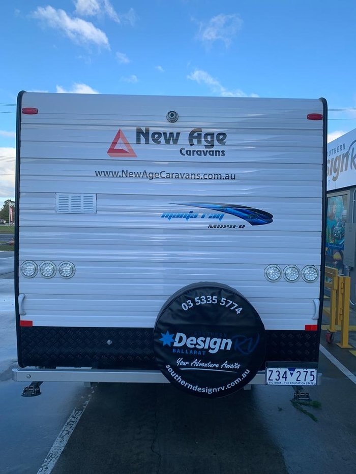 2018 New Age Caravans Manta Ray Mr19er
