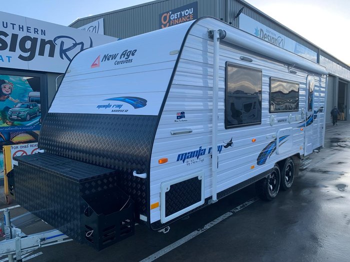 2018 New Age Caravans Manta Ray Mr19er