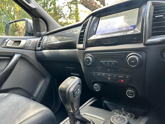 2021 Ford Everest Titanium
