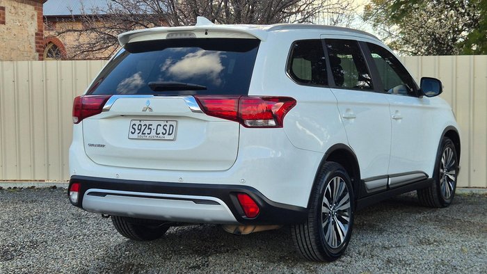 2019 Mitsubishi Outlander LS