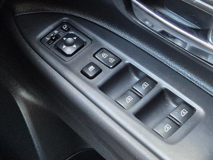 2019 Mitsubishi Outlander LS