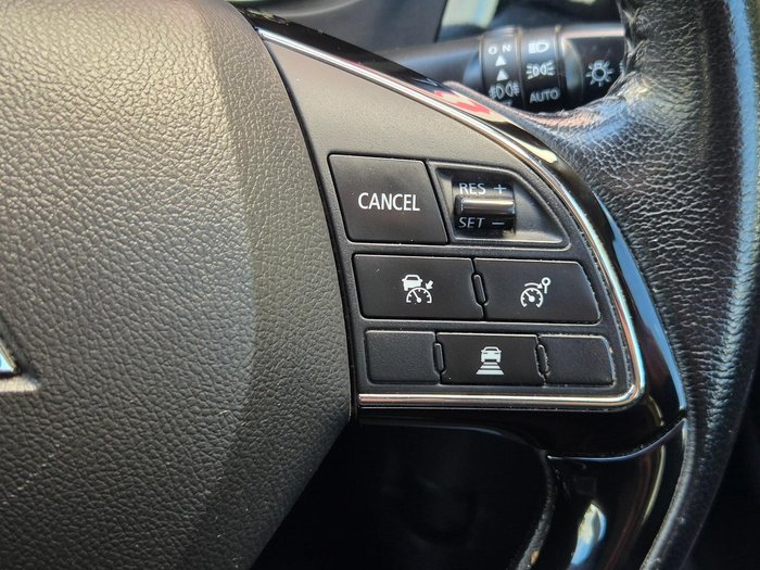 2019 Mitsubishi Outlander LS