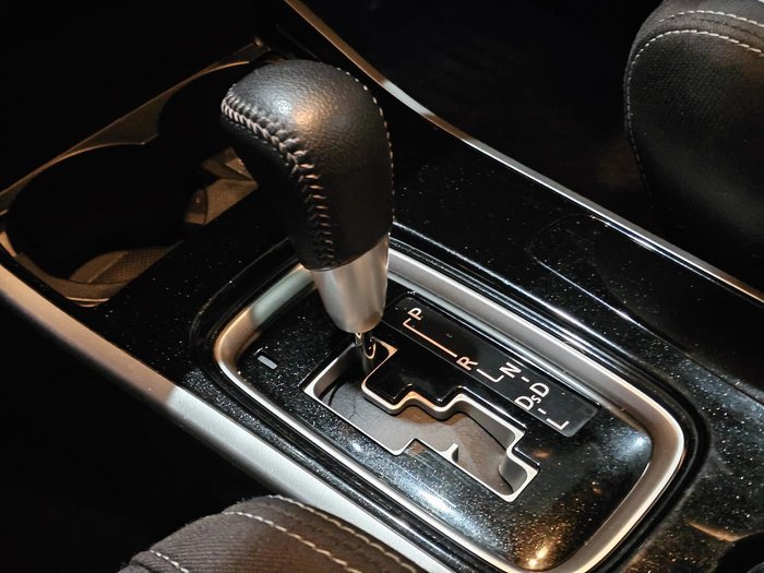 2018 Mitsubishi Outlander LS