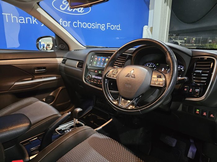 2018 Mitsubishi Outlander LS