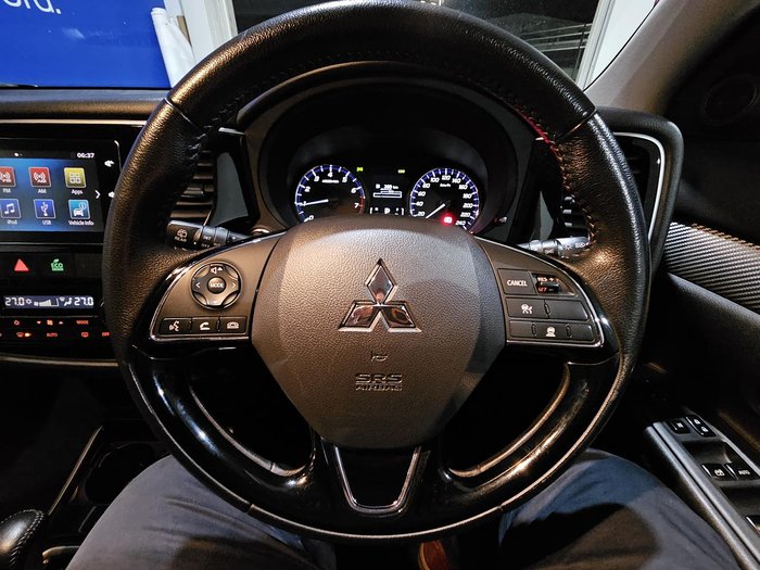 2018 Mitsubishi Outlander LS