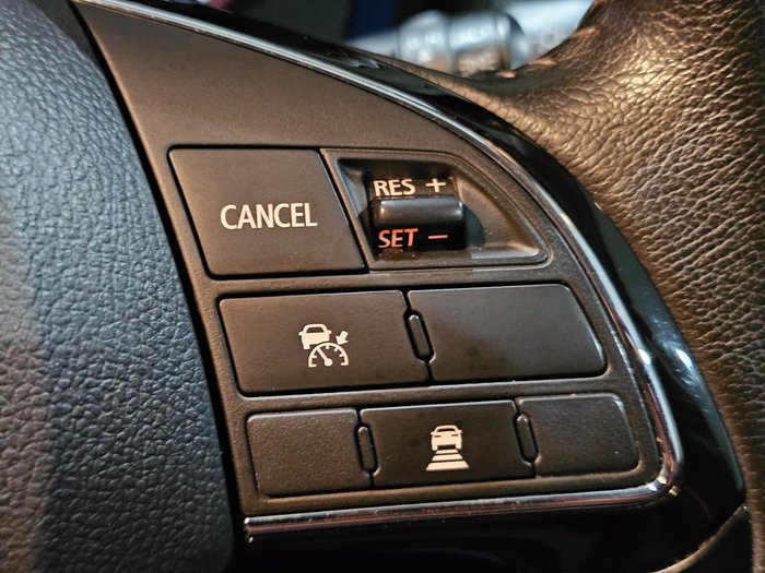 2018 Mitsubishi Outlander LS