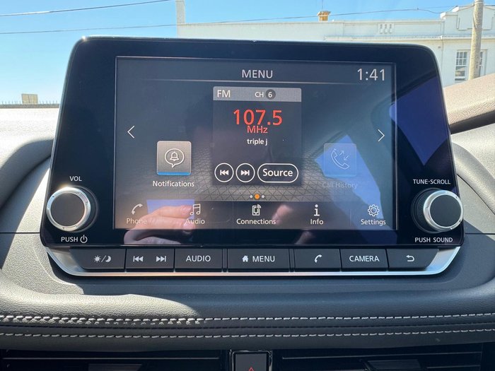 2025 Nissan X-TRAIL ST