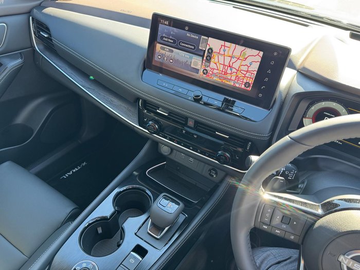 2025 Nissan X-TRAIL Ti