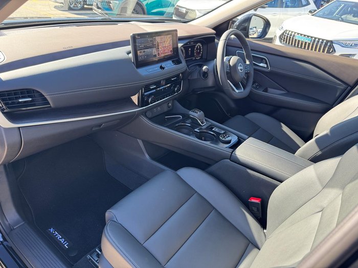 2025 Nissan X-TRAIL Ti