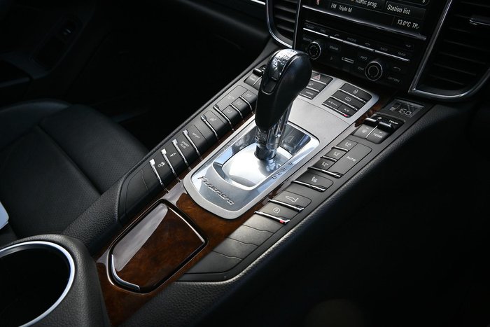 2010 Porsche Panamera 4S