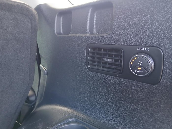2020 Kia Sorento SLi
