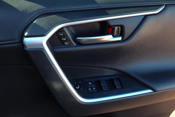 2020 Toyota RAV4 Cruiser