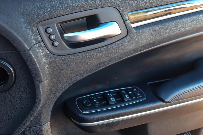2015 Chrysler 300 C