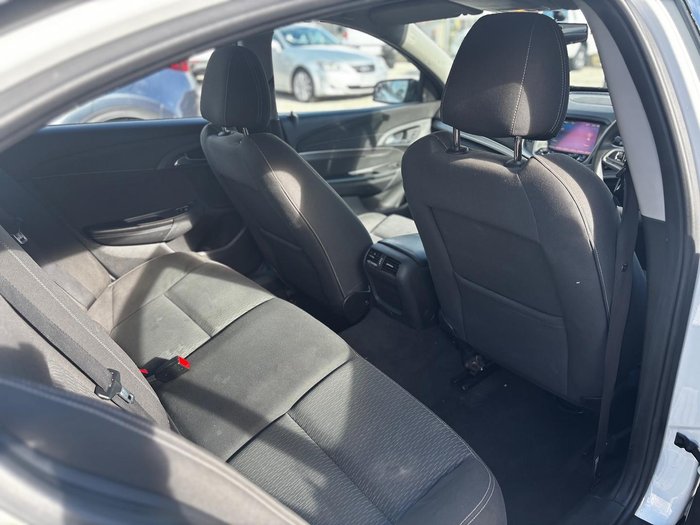 2014 Holden Commodore Evoke VF MY14 Heron White