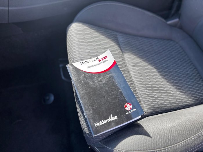 2014 Holden Commodore Evoke VF MY14 Heron White