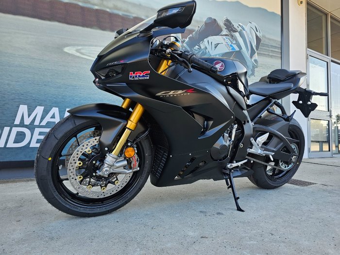 2024 Honda CBR1000RR-R SP (FIREBLADE) ABS Black