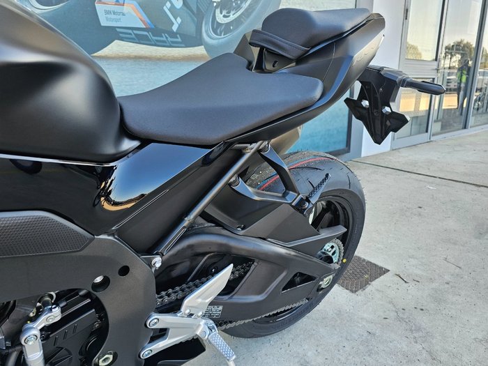 2024 Honda CBR1000RR-R SP (FIREBLADE) ABS Black