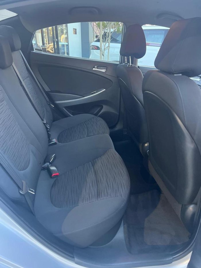 2016 Hyundai Accent Active