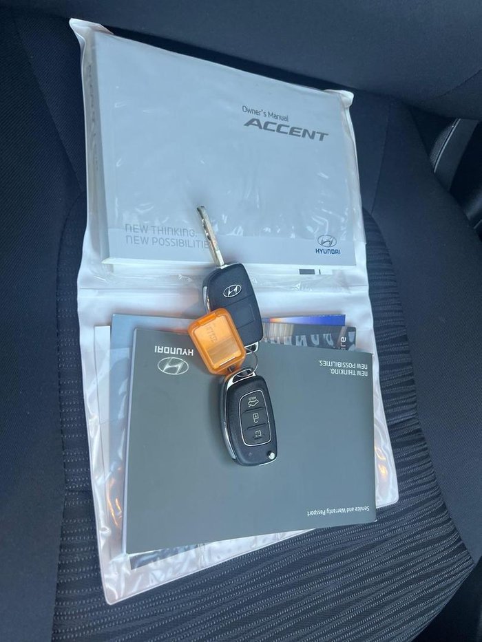 2016 Hyundai Accent Active
