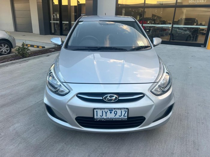 2016 Hyundai Accent Active