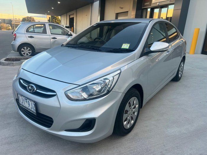 2016 Hyundai Accent Active